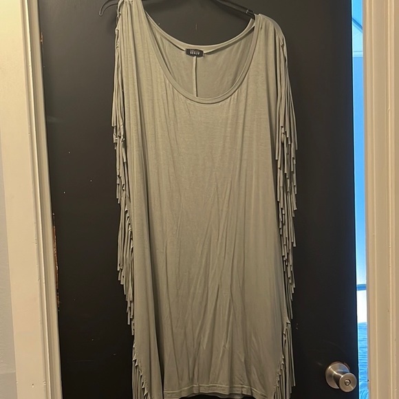 Size Large Venus Fringe dress - Picture 1 of 1